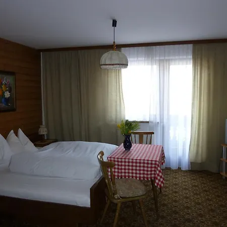 Hotel-pension Tasma Πανσιόν 2*