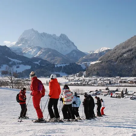 Πανσιόν Hotel-pension Tasma 2*