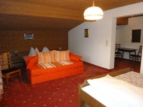 Hotel-pension Tasma 게스트하우스 부첸