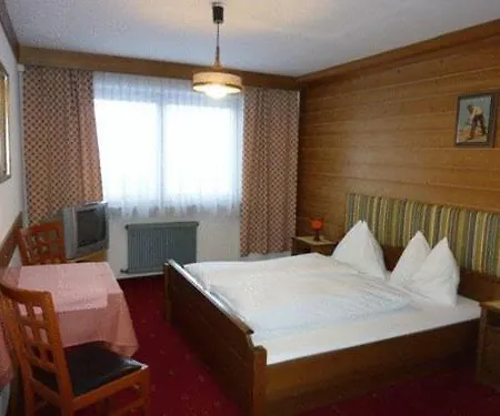 Guest house Hotel-pension Tasma Kirchdorf in Tirol